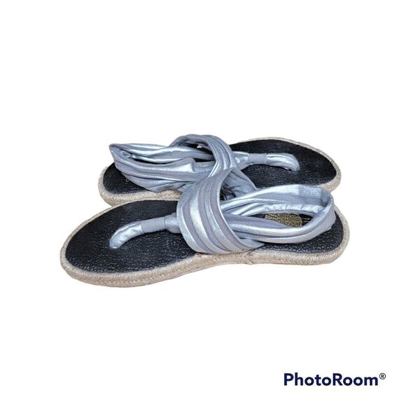 Nalha Fabric Flip Flops. Size 8. - Picture 4 of 10